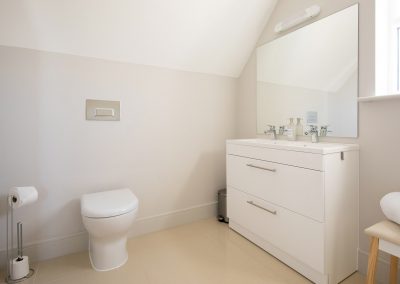 Bedroom 2 Ensuite